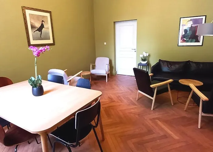 Histoire De Loire - La Toue Guest house Saumur